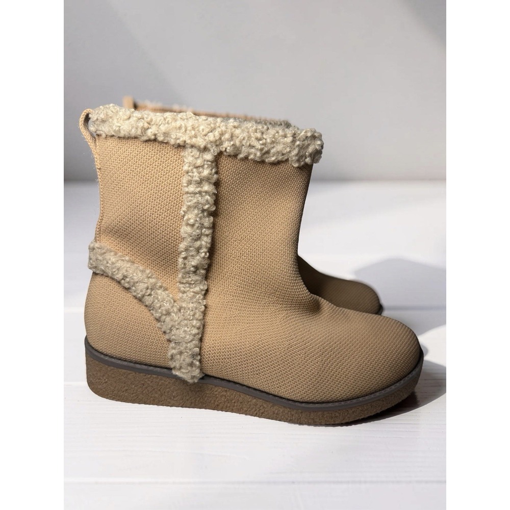 VIVAIA Women's 39 Camel COURTNEY Boots Round-Toe Water-Repellent Faux Fur Sz 8